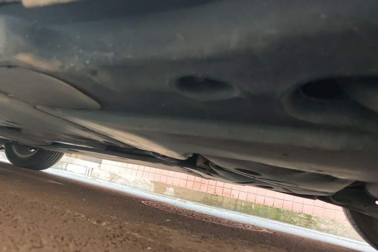 Used Volkswagen Touran 2016 Volkswagen Touran L 280TSI DSG Luxury Edition Chassis Rear Left