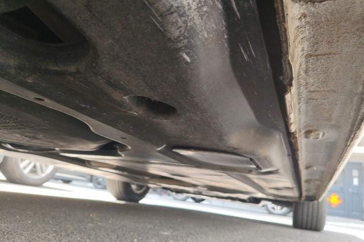 Used Volkswagen Touran 2016 Volkswagen Touran L 280TSI Manual Trend Edition Chassis Rear Right