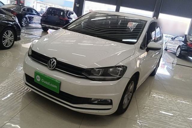 Used Volkswagen Touran 2016 Volkswagen Touran L 280TSI Manual Trend Edition