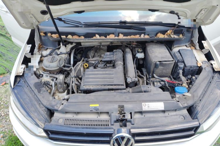 Used Volkswagen Touran 2016 Touran L 280TSI DSG Style Edition Engine Bay