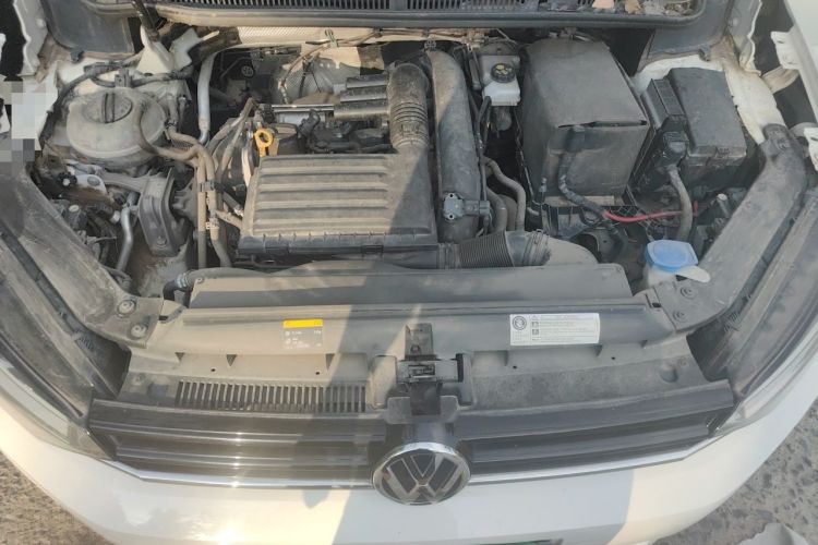Used Volkswagen Touran 2016 Volkswagen Touran L 280TSI Manual Trend Edition Engine Bay