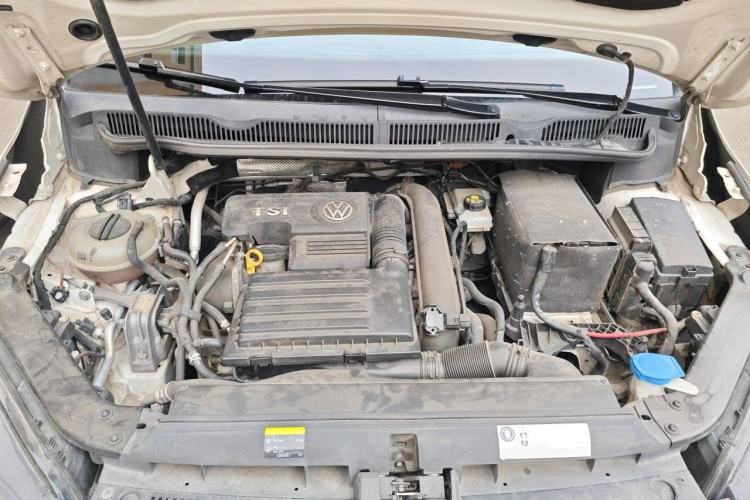 Used Volkswagen Touran 2016 Volkswagen Touran L 280TSI Manual Comfort Edition Engine Bay