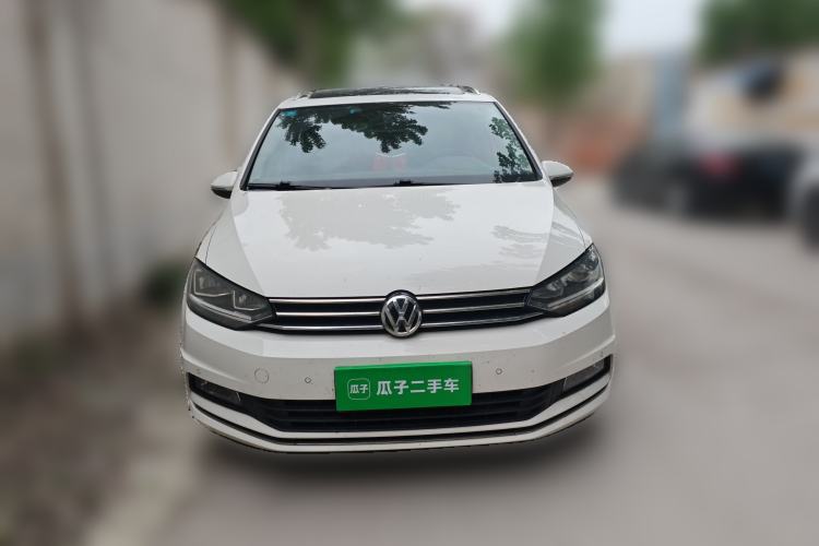Used Volkswagen Touran 2016 Volkswagen Touran L 280TSI DSG Comfort Edition Front