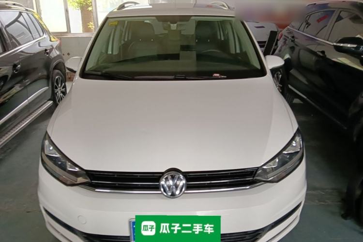 Used Volkswagen Touran 2016 Volkswagen Touran L 280TSI DSG Comfort Edition Front