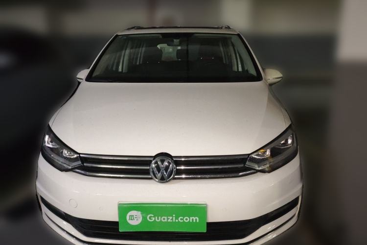 Used Volkswagen Touran 2016 Volkswagen Touran L 280TSI DSG Luxury Edition Front