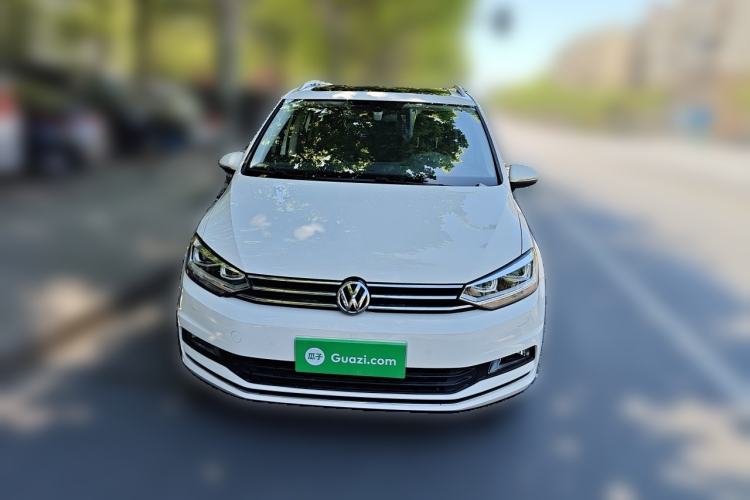 Used Volkswagen Touran 2016 Volkswagen Touran L 280TSI DSG Comfort Edition Front