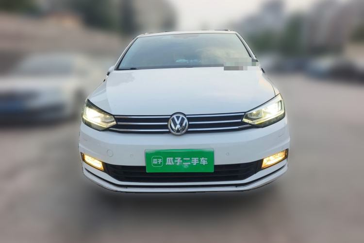 Used Volkswagen Touran 2016 Volkswagen Touran L 280TSI DSG Comfort Edition Front
