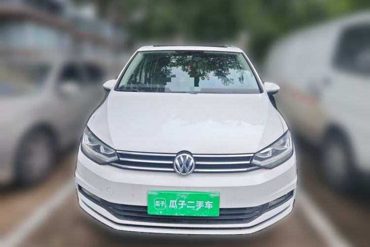 Used Volkswagen Touran 2016 Volkswagen Touran L 280TSI DSG Comfort Edition Front