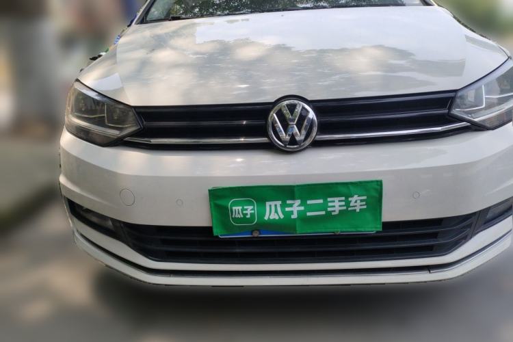Used Volkswagen Touran 2016 Volkswagen Touran L 280TSI DSG Comfort Edition Front