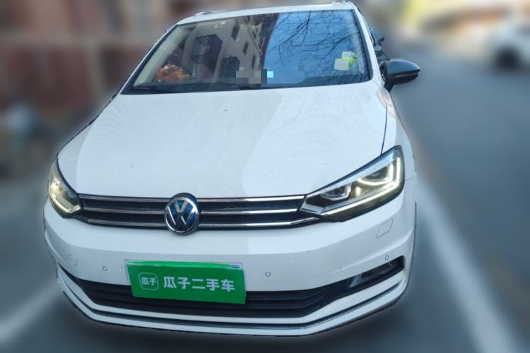 Used Volkswagen Touran 2016 Volkswagen Touran L 280TSI DSG Comfort Edition Front