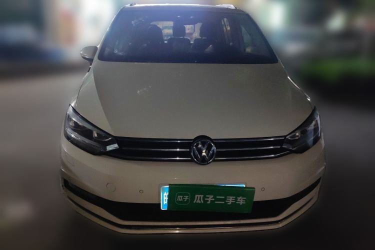 Used Volkswagen Touran 2016 Volkswagen Touran L 280TSI DSG Comfort Edition Front