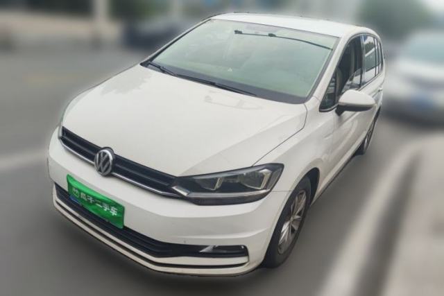 Used Volkswagen Touran 2016 Volkswagen Touran L 280TSI Manual Trend Edition