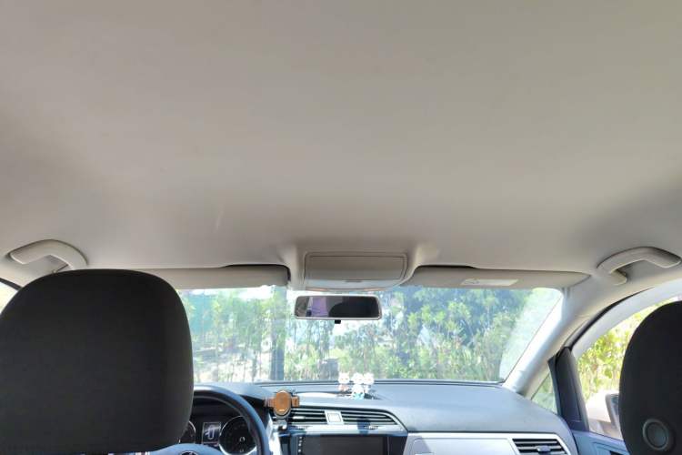 Used Volkswagen Touran 2016 Touran L 280TSI DSG Style Edition Headliner