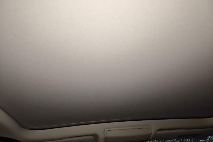 Used Volkswagen Touran 2016 Volkswagen Touran L 280TSI DSG Luxury Edition Headliner
