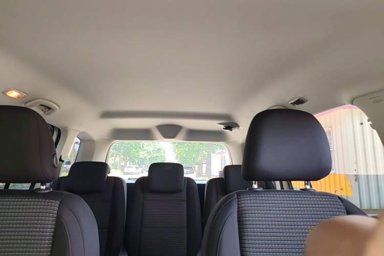 Used Volkswagen Touran 2016 Volkswagen Touran L 280TSI Manual Trend Edition Headliner