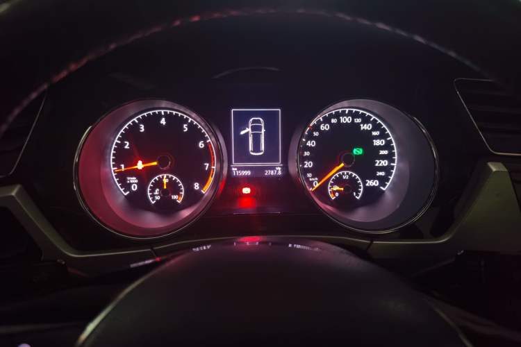 Used Volkswagen Touran 2016 Volkswagen Touran L 280TSI DSG Comfort Edition Instrument Cluster