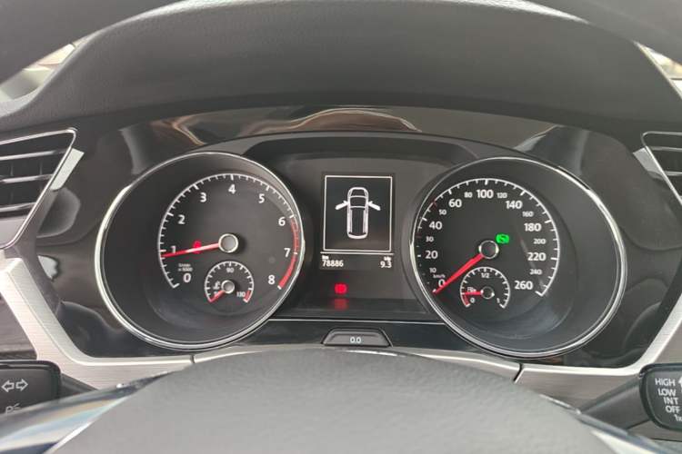 Used Volkswagen Touran 2016 Volkswagen Touran L 280TSI DSG Comfort Edition Instrument Cluster