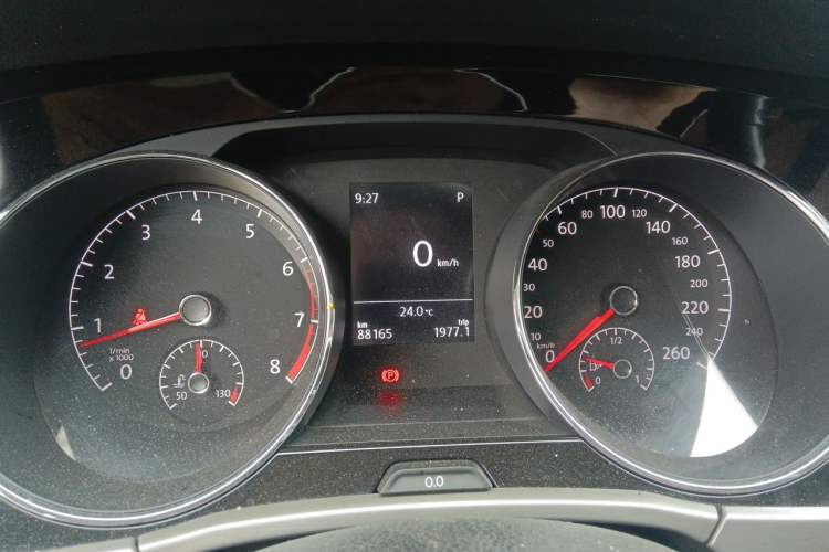 Used Volkswagen Touran 2016 Volkswagen Touran L 280TSI DSG Comfort Edition Instrument Cluster