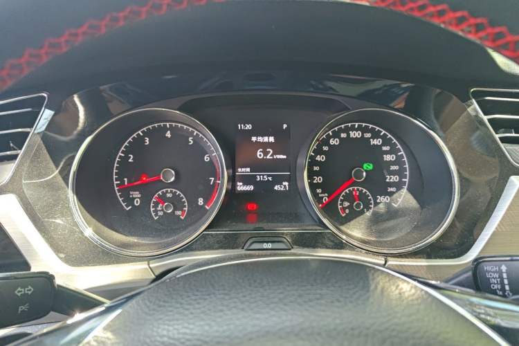 Used Volkswagen Touran 2016 Volkswagen Touran L 280TSI DSG Comfort Edition Instrument Cluster
