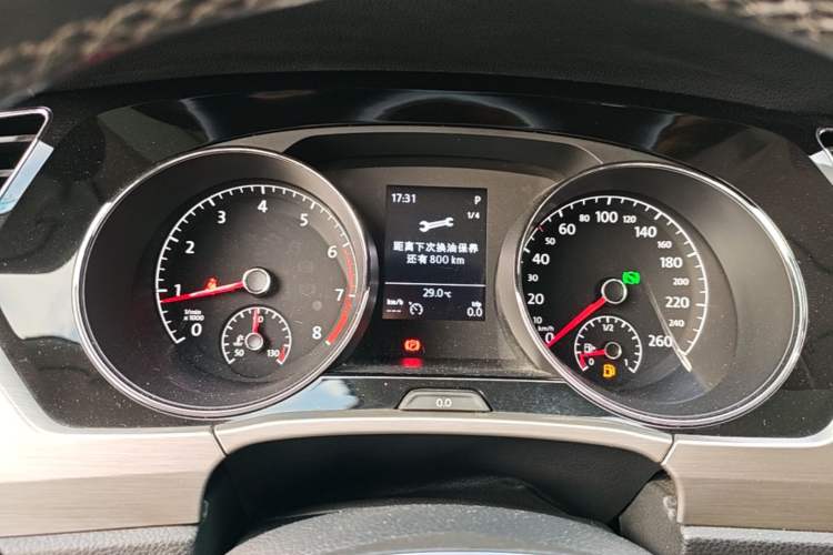 Used Volkswagen Touran 2016 Volkswagen Touran L 280TSI DSG Comfort Edition Instrument Cluster