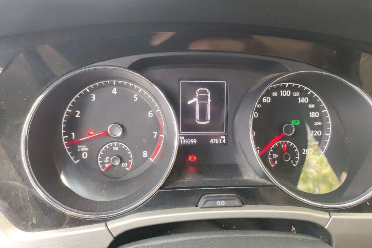 Used Volkswagen Touran 2016 Volkswagen Touran L 280TSI DSG Comfort Edition Instrument Cluster