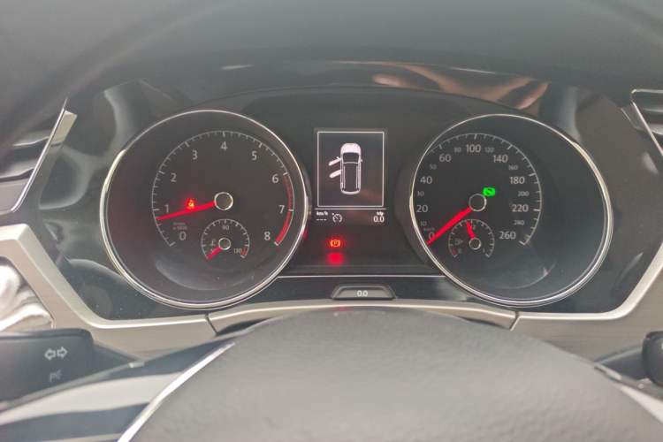 Used Volkswagen Touran 2016 Volkswagen Touran L 280TSI DSG Comfort Edition Instrument Cluster
