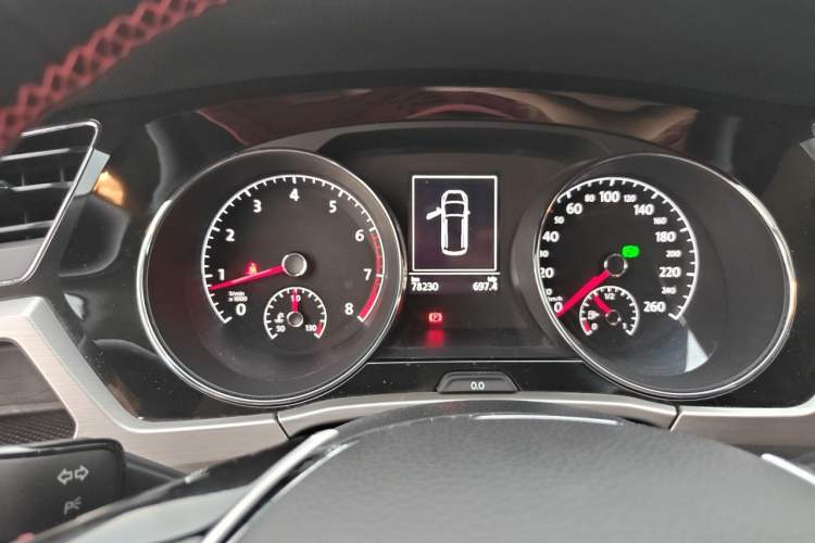 Used Volkswagen Touran 2016 Volkswagen Touran L 280TSI DSG Comfort Edition Instrument Cluster