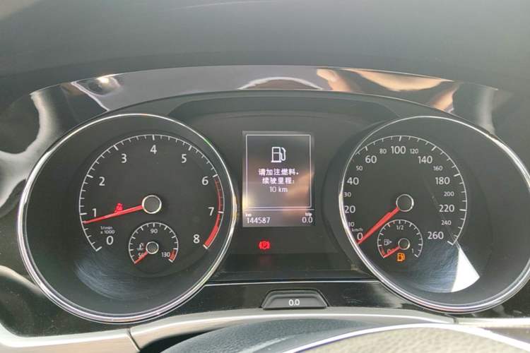 Used Volkswagen Touran 2016 Volkswagen Touran L 280TSI DSG Comfort Edition Instrument Cluster