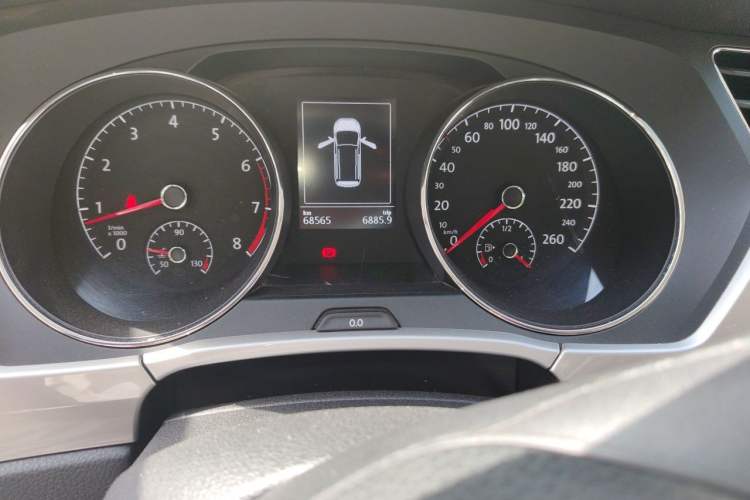 Used Volkswagen Touran 2016 Volkswagen Touran L 280TSI Manual Trend Edition Instrument Cluster