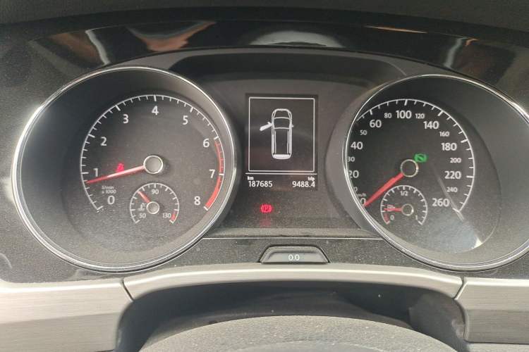 Used Volkswagen Touran 2016 Volkswagen Touran L 280TSI DSG Comfort Edition Instrument Cluster