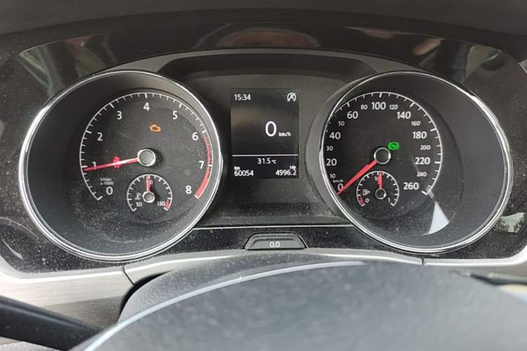 Used Volkswagen Touran 2016 Volkswagen Touran L 280TSI DSG Comfort Edition Instrument Cluster