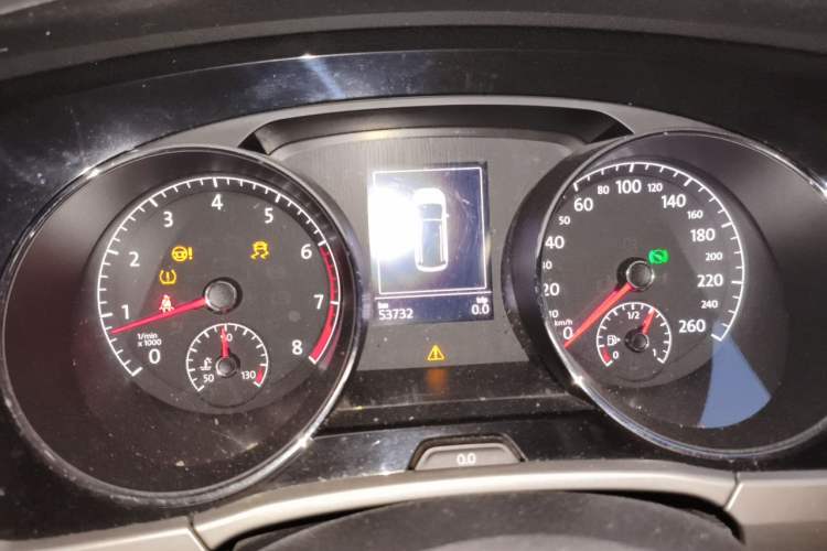 Used Volkswagen Touran 2016 Volkswagen Touran L 280TSI DSG Comfort Edition Instrument Cluster