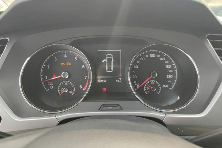 Used Volkswagen Touran 2016 Volkswagen Touran L 280TSI Manual Trend Edition Instrument Cluster