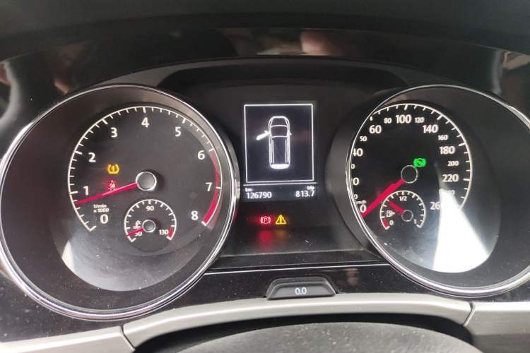 Used Volkswagen Touran 2016 Volkswagen Touran L 280TSI DSG Comfort Edition Instrument Cluster