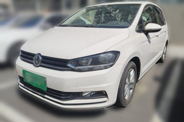 Used Volkswagen Touran 2016 Volkswagen Touran L 280TSI Manual Trend Edition