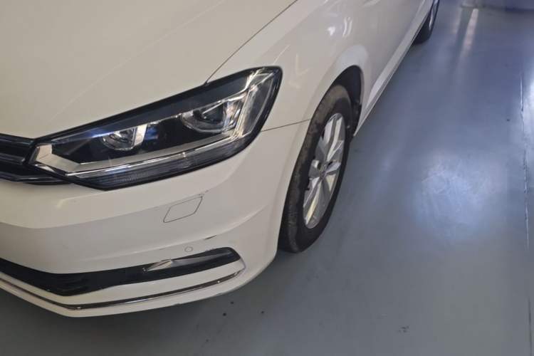 Used Volkswagen Touran 2016 Volkswagen Touran L 280TSI DSG Comfort Edition Left Front Headlight