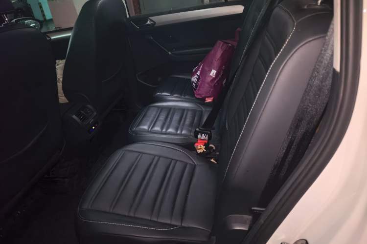 Used Volkswagen Touran 2016 Volkswagen Touran L 280TSI DSG Comfort Edition Left Rear Seat