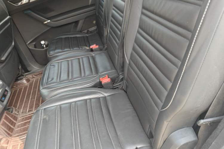 Used Volkswagen Touran 2016 Volkswagen Touran L 280TSI DSG Comfort Edition Left Rear Seat