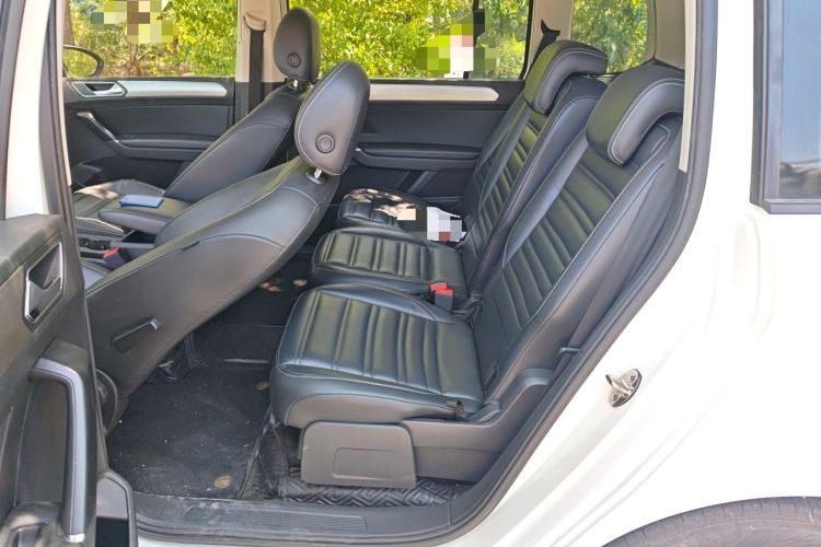 Used Volkswagen Touran 2016 Volkswagen Touran L 280TSI DSG Comfort Edition Left Rear Seat