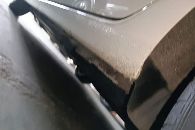 Used Volkswagen Touran 2016 Volkswagen Touran L 280TSI DSG Comfort Edition Left Side Sill