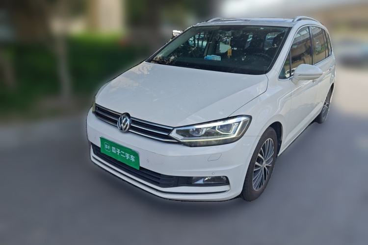 Used Volkswagen Touran 2016 Volkswagen Touran L 280TSI DSG Luxury Edition Guazi used car, China used car export, Used car for sale, Used cars, Cheapest cars for sale