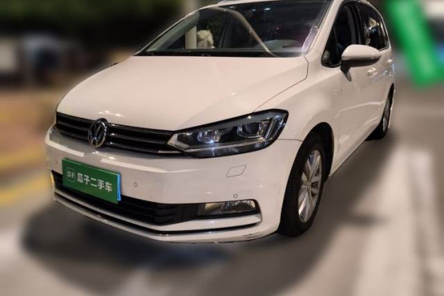 Used Volkswagen Touran 2016 Volkswagen Touran L 280TSI DSG Comfort Edition