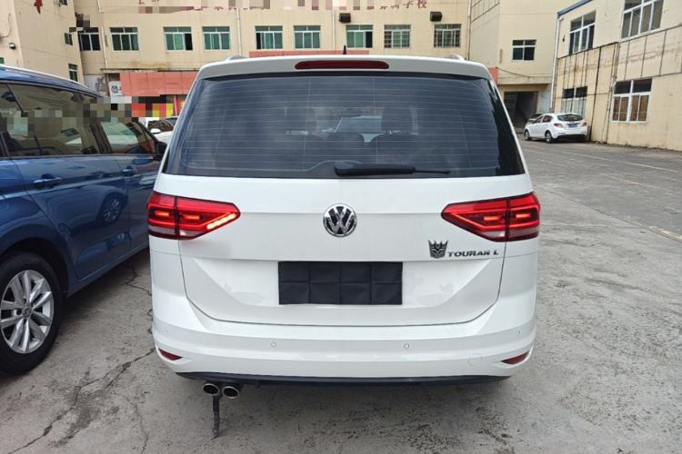 Used Volkswagen Touran 2016 Volkswagen Touran L 280TSI DSG Comfort Edition Rear