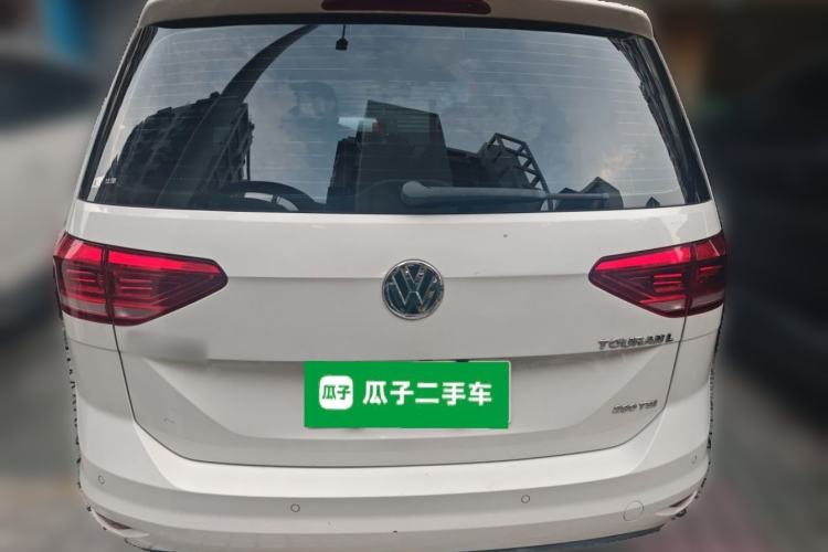 Used Volkswagen Touran 2016 Volkswagen Touran L 280TSI DSG Comfort Edition Rear