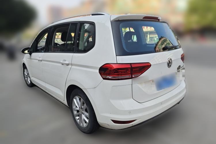 Used Volkswagen Touran 2016 Volkswagen Touran L 280TSI DSG Comfort Edition Rear Left 45 Deg