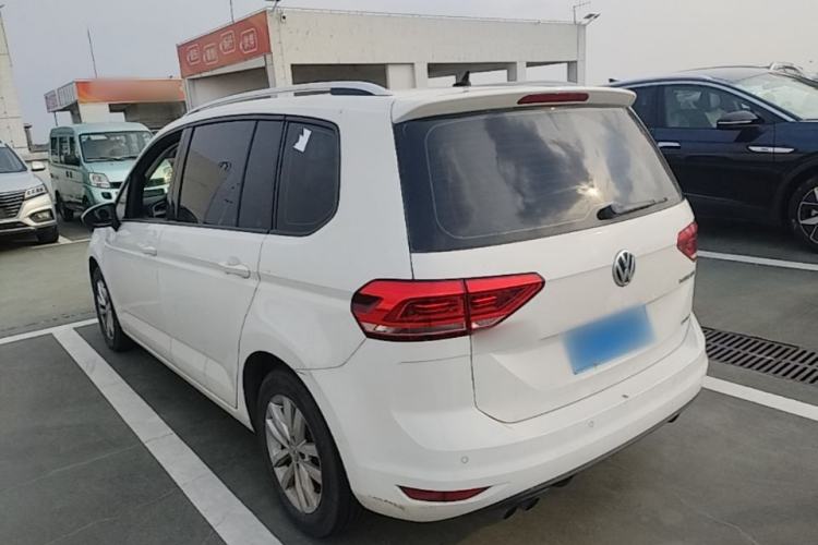 Used Volkswagen Touran 2016 Volkswagen Touran L 280TSI DSG Comfort Edition Rear Left 45 Deg