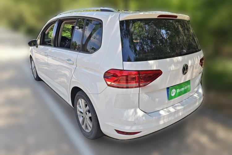 Used Volkswagen Touran 2016 Volkswagen Touran L 280TSI DSG Comfort Edition Rear Left 45 Deg