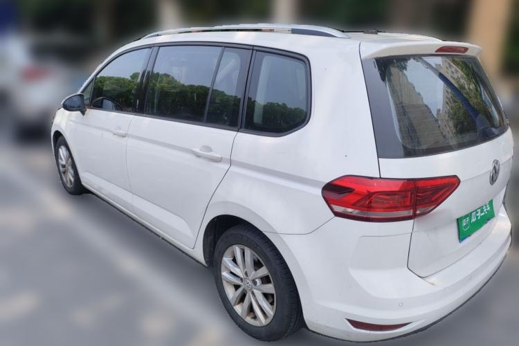 Used Volkswagen Touran 2016 Volkswagen Touran L 280TSI DSG Comfort Edition Rear Left 45 Deg