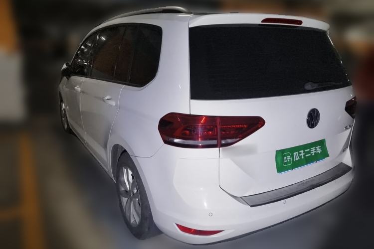 Used Volkswagen Touran 2016 Volkswagen Touran L 280TSI DSG Comfort Edition Rear Left 45 Deg