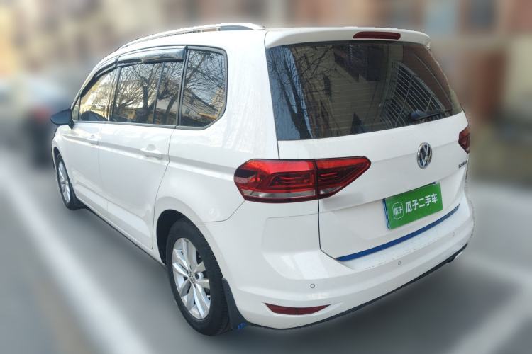 Used Volkswagen Touran 2016 Volkswagen Touran L 280TSI DSG Comfort Edition Rear Left 45 Deg